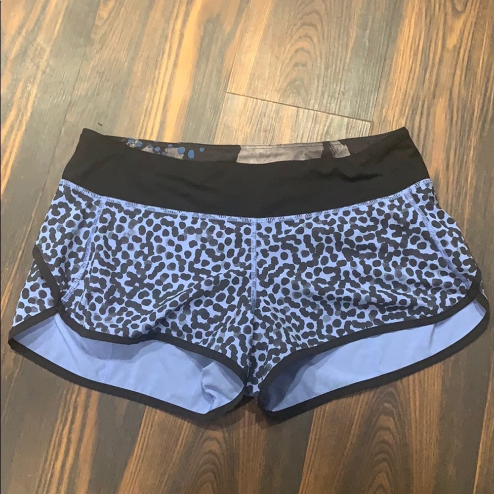 Lululemon 2.5” speed up short